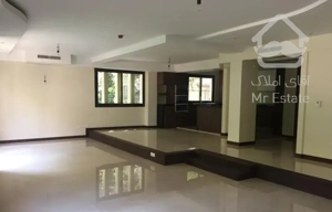 نیاوران 175متر سه خواب با امکانات کامل