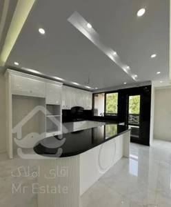 ۲۵۰متر/چهار خواب/فول مشاعات/تاپ لوکیشن دروس