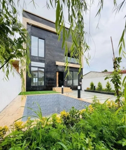 ویلا باغچه دوبلکس استخردار 251م شهرکی سندتکبرگ