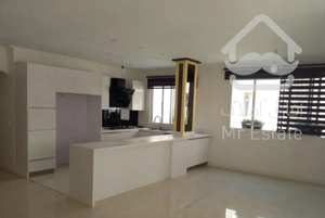 ۱۱۸متر اپارتمان سه خواب جماران ۱۳/۶۰۰