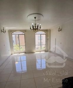 ۶۸ متر ۲ خواب سالن پرده خور  سند تک برگ شخصی