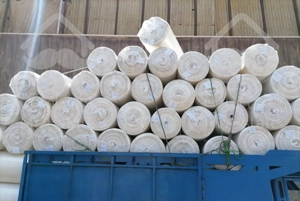 قرنیز و پارکت لمینت، کفپوش فوم سایلنت وچسب خمیری