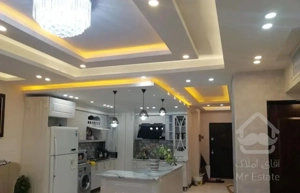 آپارتمان۲خوابه۱۱۵متر/جنوبی رو به کوچه/ توحیدی راد