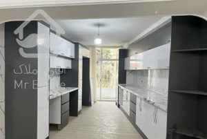 فرهنگ، فروش ۱۳۰ متری، طبقه ۲