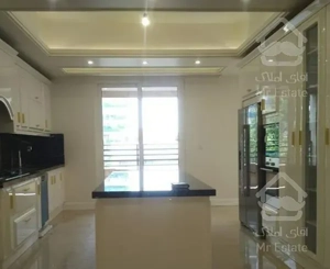 نیاوران ۲۴۵ متر کلید نخورده