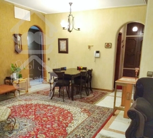 ۱۲۱ متر ۳ خوابه سیدخندان