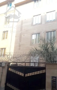 ۴۷متر بریانک نزدیک مترو و بی آرتی،خوش نقشه