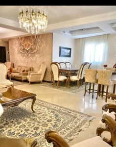 شیراز شمالی ** 110 متر