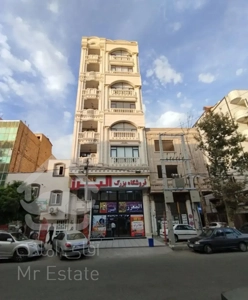 واحد 140متری طبقه دوم بدونه هیچ خلافی روبه نماء