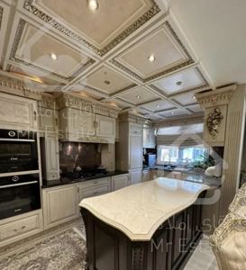 ۱۳۰ متری - شیک - گلشهرشمالی