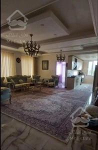 ۶۰ متری / شهران / سالن پرده خور