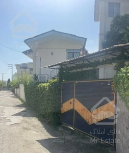 واحد ۹۰متری با حیاط شخصی در غربی ۷