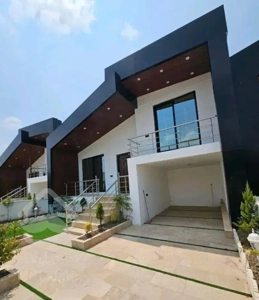 نیم پیلوت مدرن ساحلی نو ساز سند دار