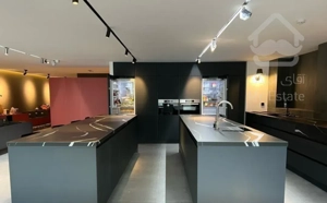 واحد ۱۳۸ متری مجلل با پنجره قدی/۲ تراس/جنوبی