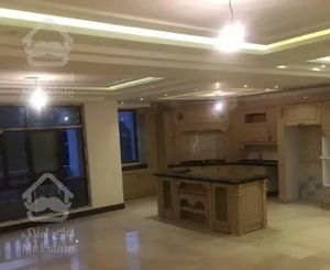 ۱۷۵ متر / دو پارکینگ / تک واحدی / جنت جنوب