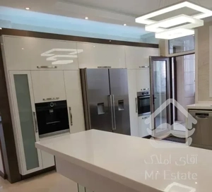 آجودانیه ۲۰۷متر ۳خ خوش نقشه+ ۳تراس/۲پارکینگ