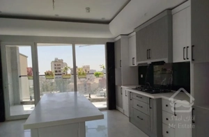 فروش ۱۹۵ متر مدرن// ویو ابدی // فرمانیه