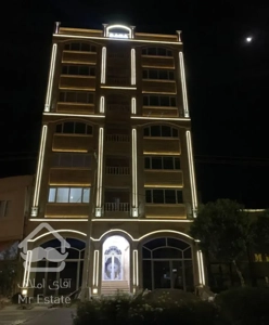 آپارتمان نوساز ۱۳۰متر