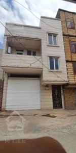 فروش خانه پاپی خالدار یه طبقه روی پیلوت