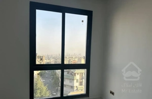 ۲۵۰متر ۳کینگ مستر با ویو شهر