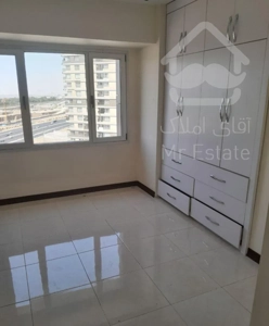 رهن و اجاره برج های چیتگر ۱۰۵متری ویو عالی