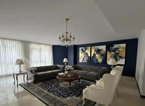 ۱۱۰ متر کلیدنخورده ظفر