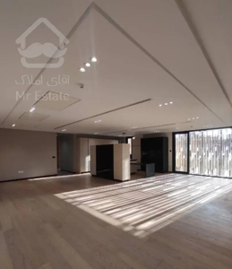 فروش آپارتمان ۲۰۰ متری ۳ خوابه در پاسداران