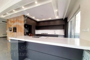 ۲۳۵متر ۳خواب ۴پارکینگ سازه ای