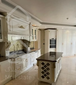 کامرانیه شمالی/230 متر/عمارت/فول مشاعات