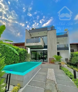ابَر ویلا مدرن/دو استخر مجزا/سنددار/شهرک برند