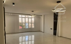 ۱۲۵متری/حاشیه صارمی/تکواحدی/طبقه۵باآسانسور/بازسازی