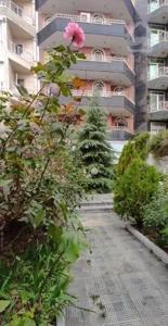 ۱۲۰ متر/فول امکانات/نورگیر/پاکنژاد/سعادت آباد