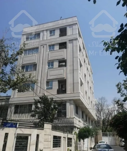 ۶۰۰متر مغازه فضای کاربردی بر فردوس شرق