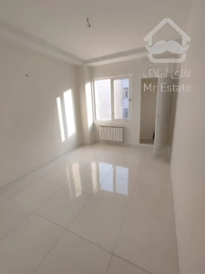 75متر // نوساز کلید نخورده//شهرزیبا