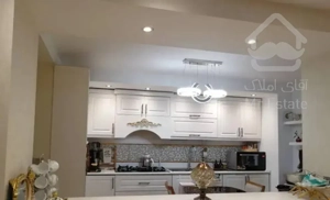 یک واحد ۱۰۵ متری شیک و مجلسی