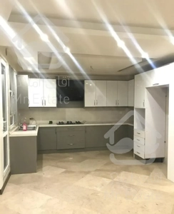 آپارتمان ۹۸متری،تاپ  لوکیشن تهران ویلا