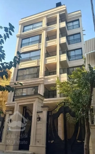 فروش فوری آپارتمان 160متری نیاوران با دو پارکینگ