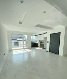 ۵طبقه آپارتمان/قلب شهر رویان/شهرکی/قیمت استثنایی