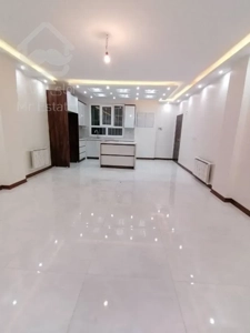 ۸۴ متر ۸ ساله سالن پرده خور فردوس شرق