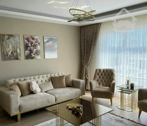 85 متر . دو خواب . دو کله نور . 9 ساله . ویو پارک . جنت جنوب