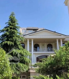 ۳۸۴ متر کلنگی با ۳ طبقه بنا