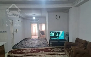 فروش ۸۵ متری میدان بزاز