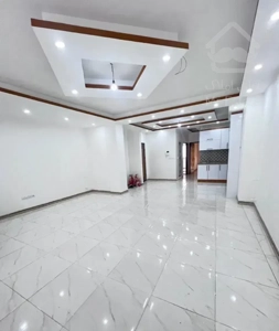 فروش واحد ۹۰ متری طبقه اول و سوم