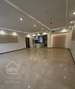 ۹۵متر/نوساز/سالن پرده خور/