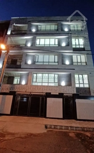 ۱۴۸ متری،تک واحدی،شهر صنعتی،کلیدنخورده،گرمایش ازکف