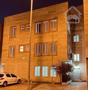 فروش آپارتمان ۹۰ متری ۲ خوابه همکف