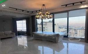 (تک ستاره محمودیه نادی) ۳۰۰متر/۳پارکینگ/فول مشاعات
