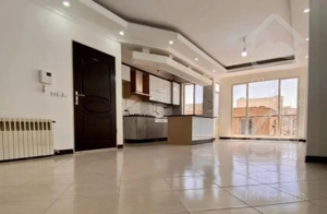 ۸۰متری/ ۳ساله /طبقه۴/ ویو ابدی