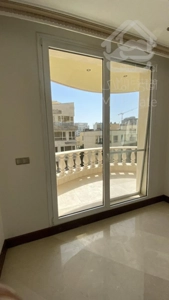 نياوران ياسر ٣١٠ متر با سوييت مجزا