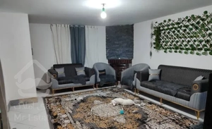 ۵۰ متر/ طبقه اول/ بالکن دار